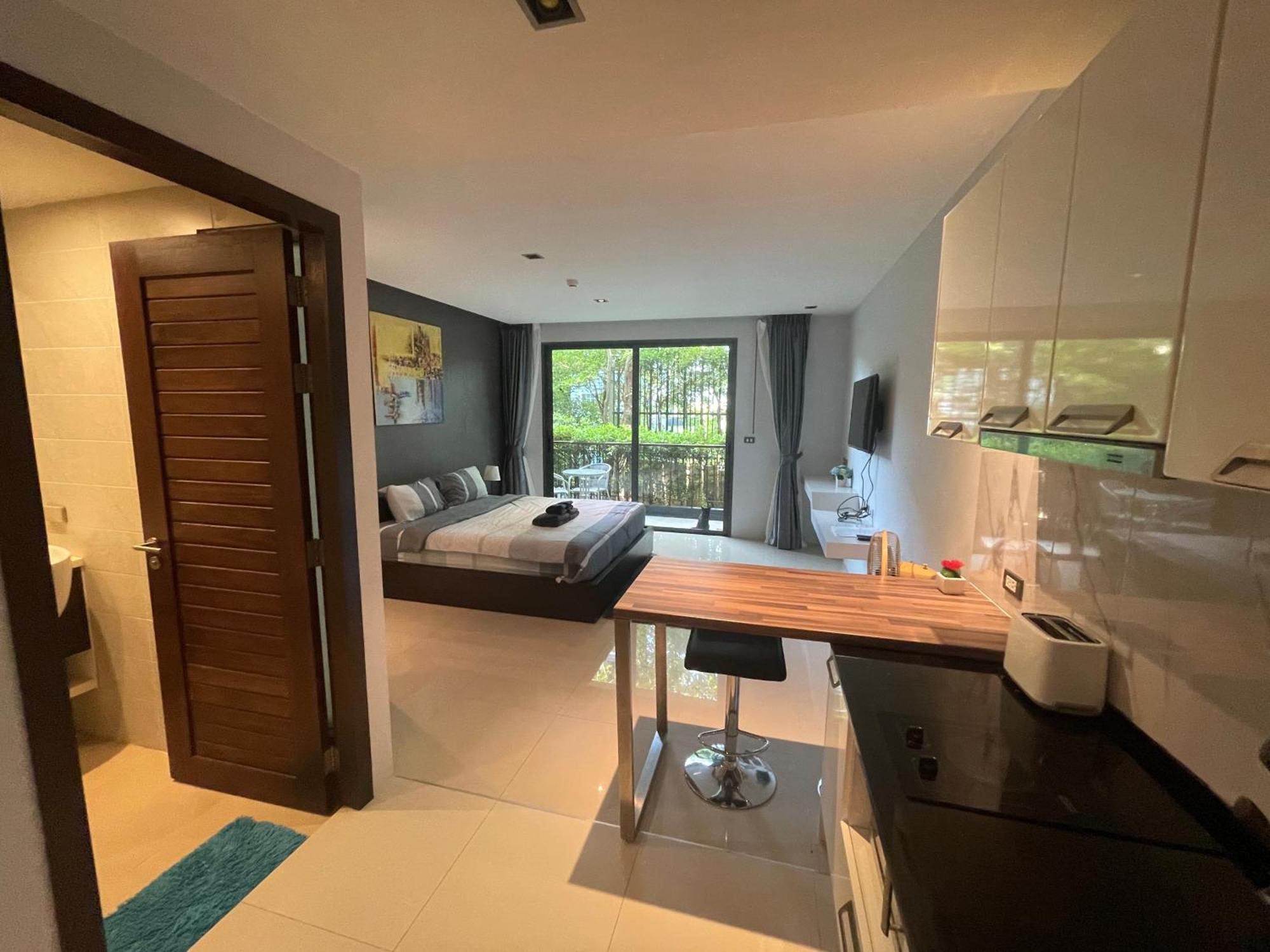 Emerald Terrace 2a-studio Garden View By Psr * Patong